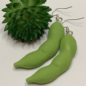 Green Bean Earring, Bean Earring, Vegetable Earring, Funny Food Earring, Food